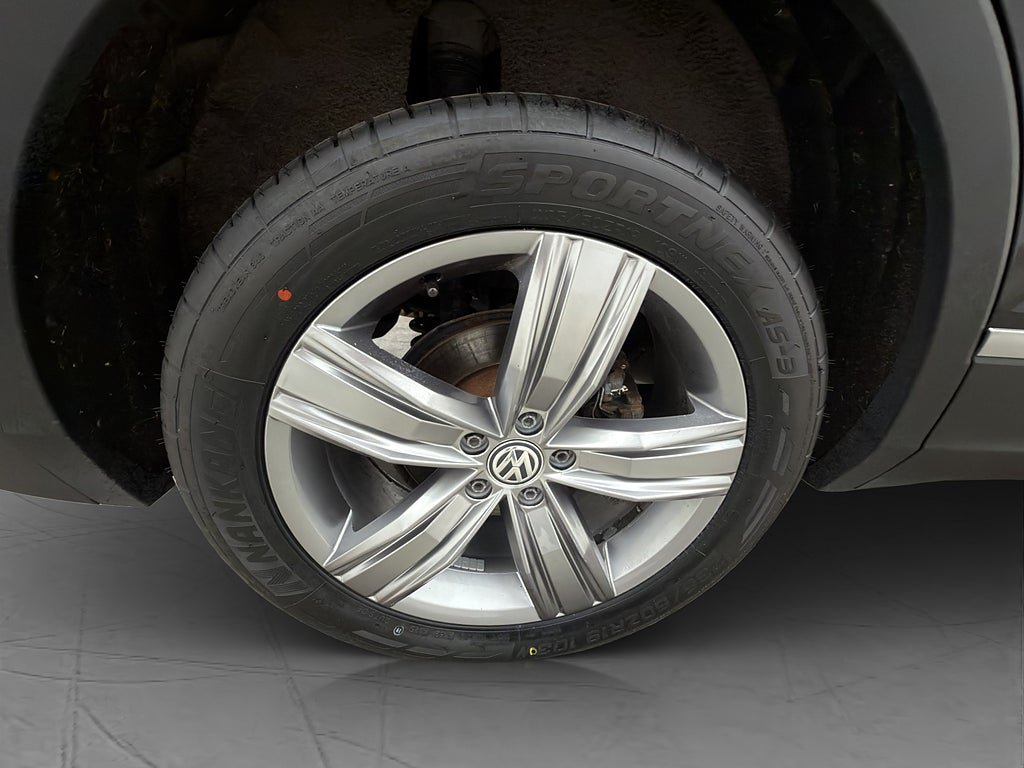 Vehicle Image 37