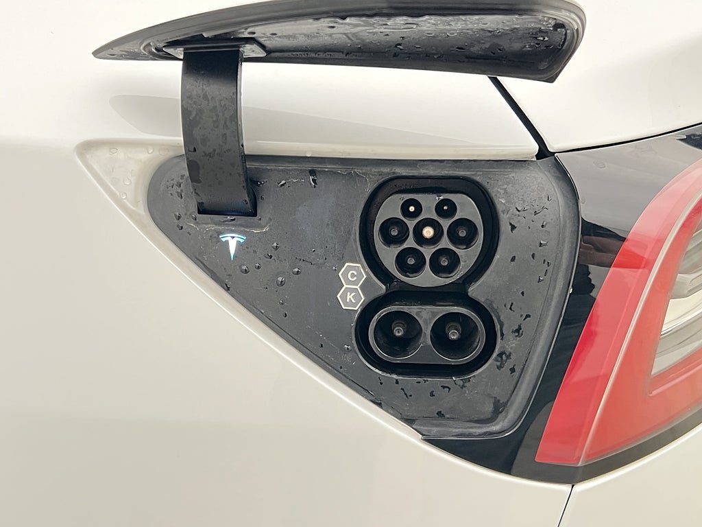 Vehicle Image 28