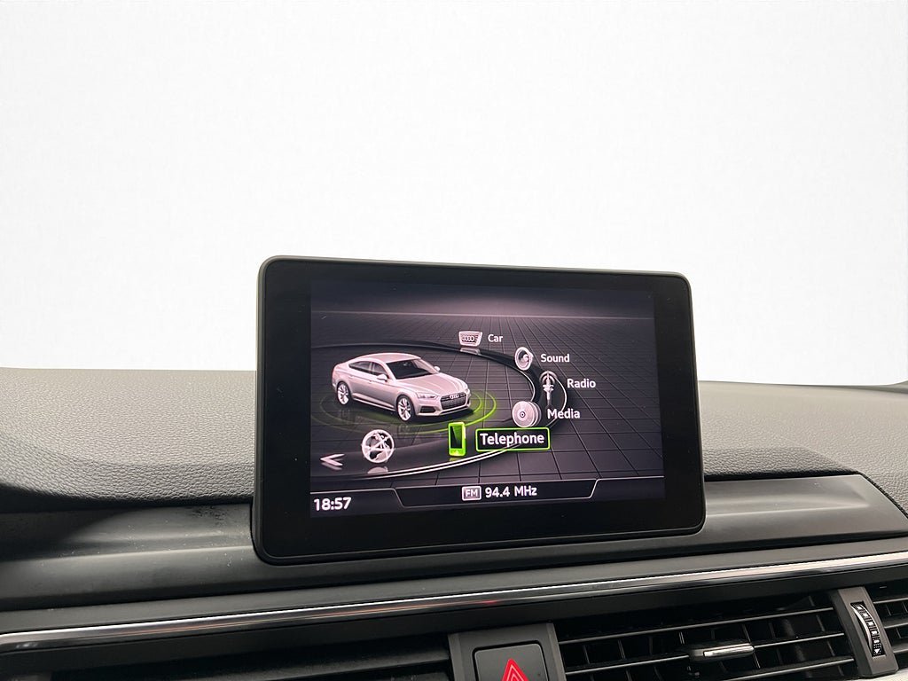Vehicle Image 18
