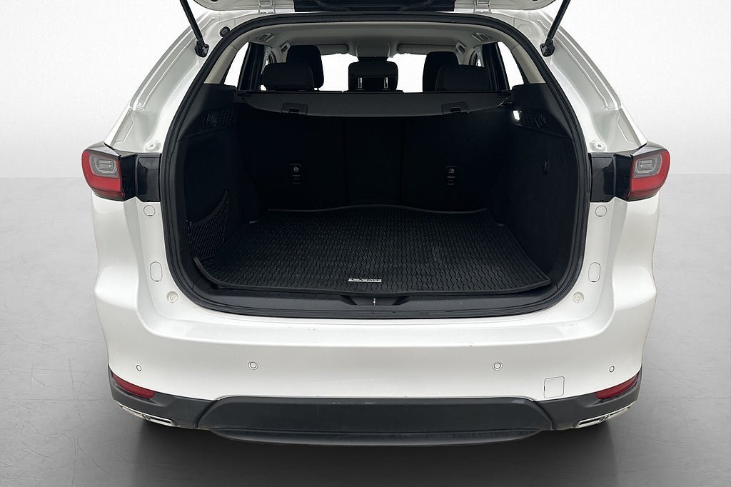 Vehicle Image 23