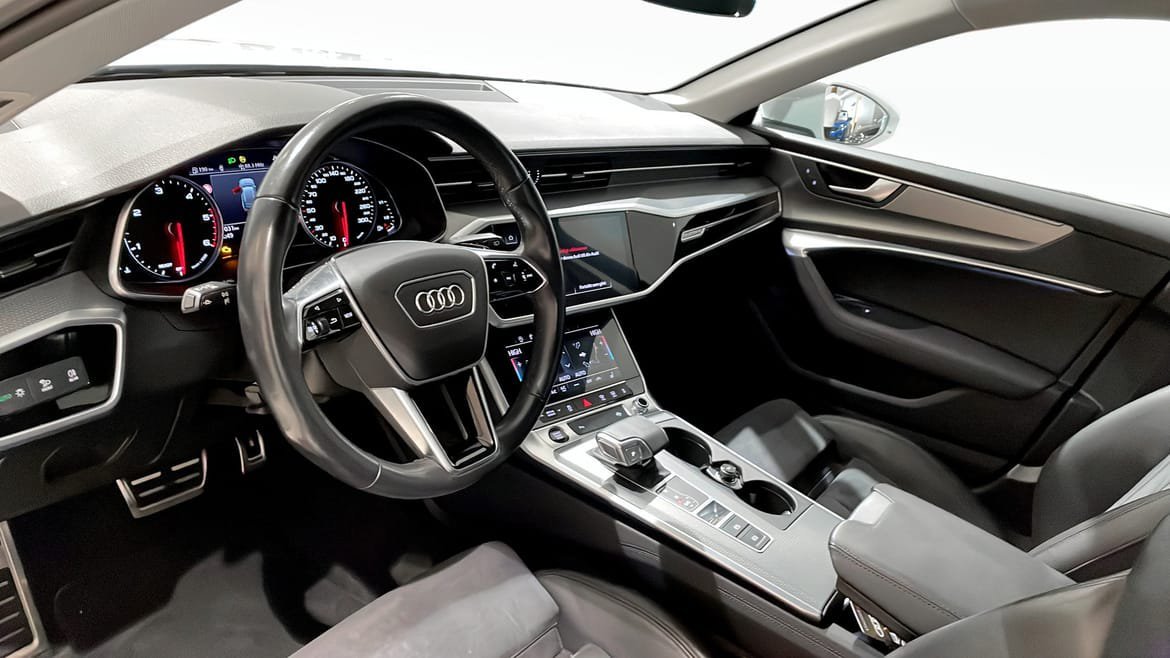 Vehicle Image 7