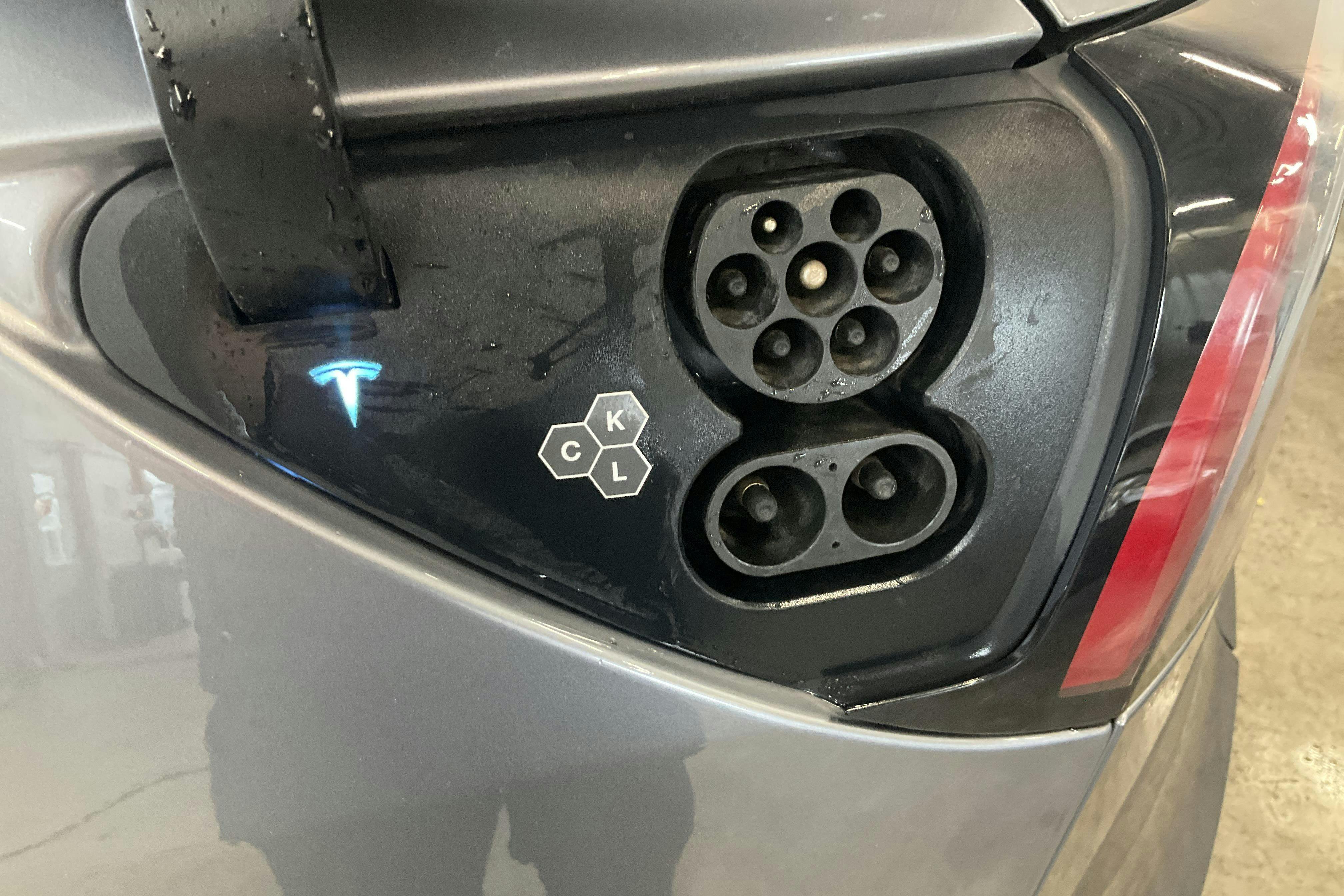 Vehicle Image 18