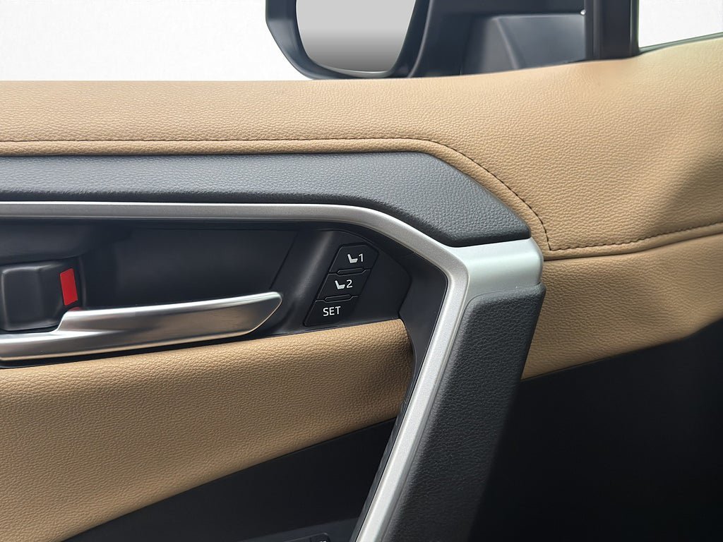 Vehicle Image 31