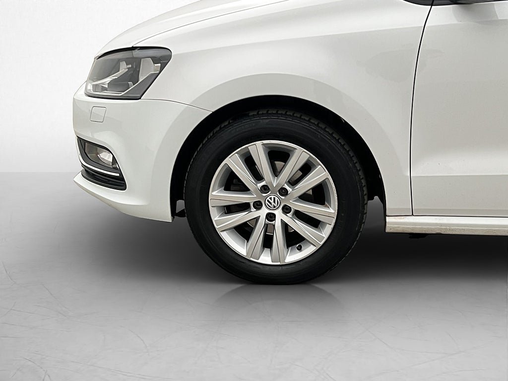 Vehicle Image 19