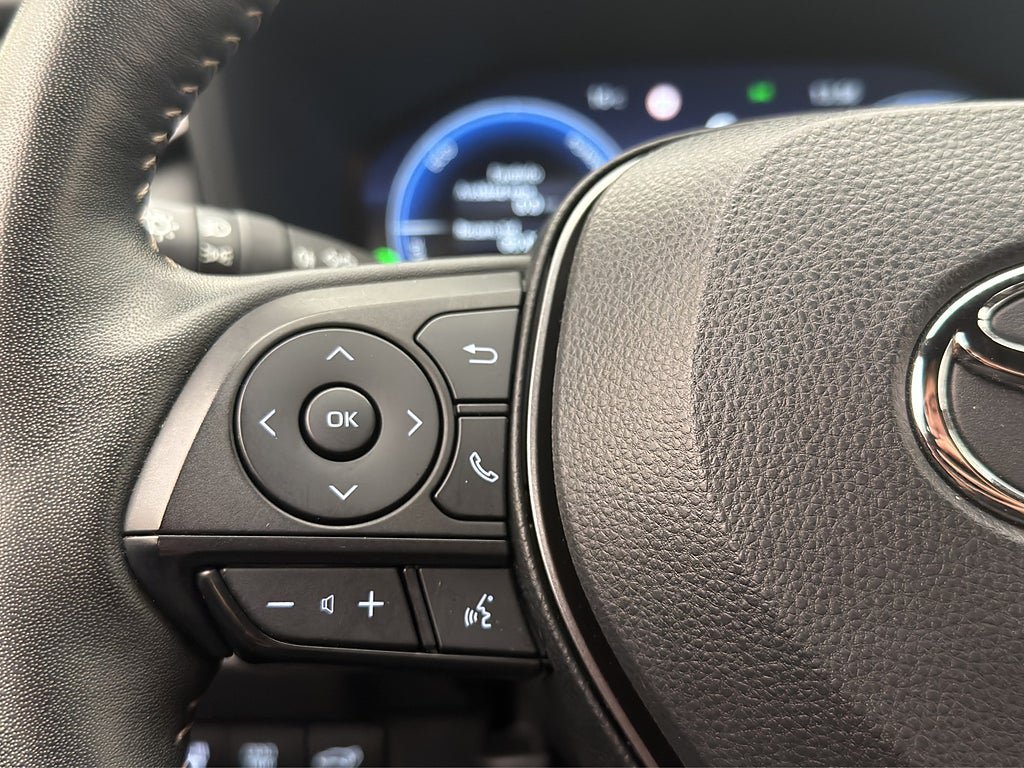 Vehicle Image 19