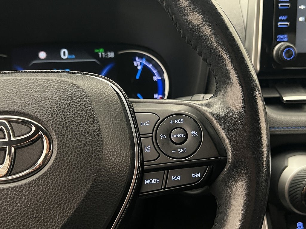 Vehicle Image 17