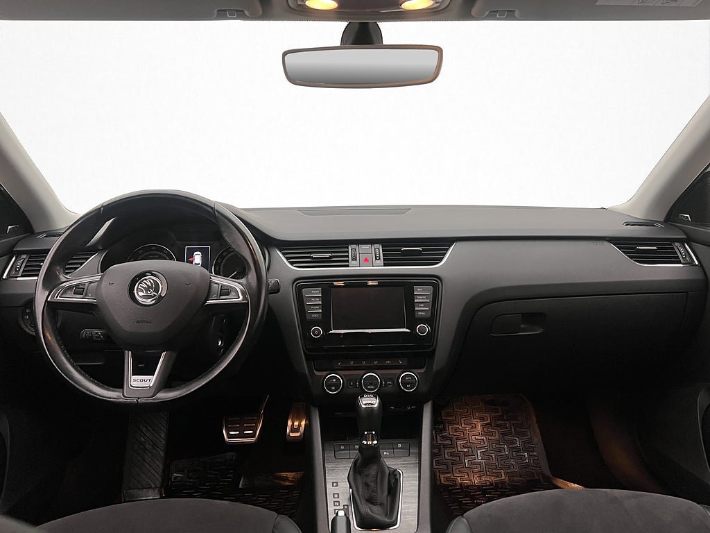 Vehicle Image 23