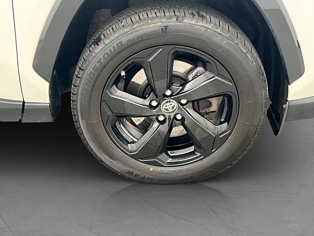 Vehicle Image 31
