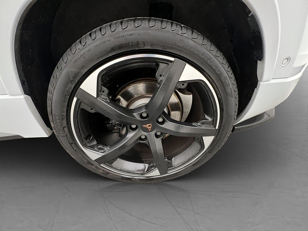 Vehicle Image 35
