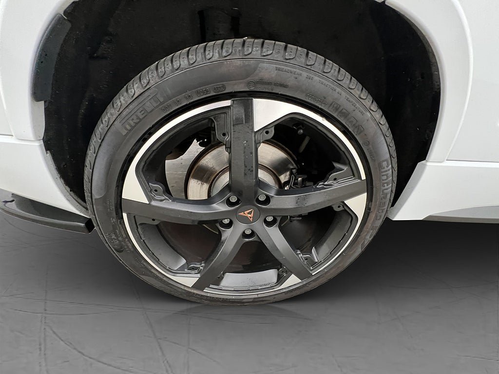 Vehicle Image 36