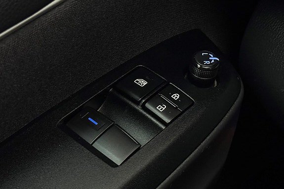 Vehicle Image 27