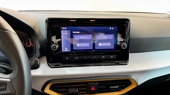 Vehicle Image 10