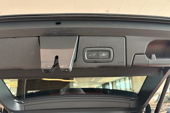 Vehicle Image 29