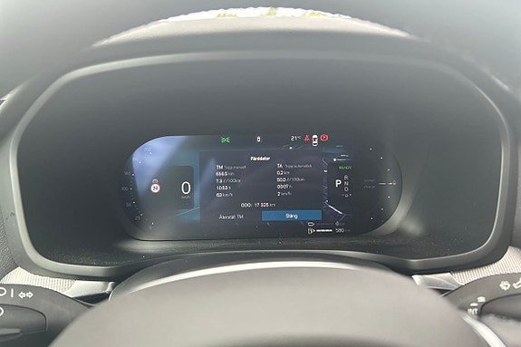 Vehicle Image 32