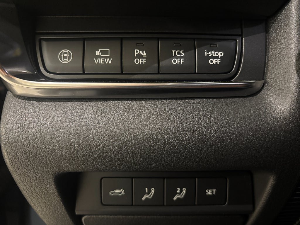 Vehicle Image 19