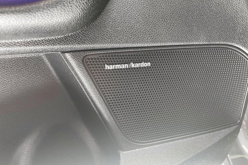 Vehicle Image 23