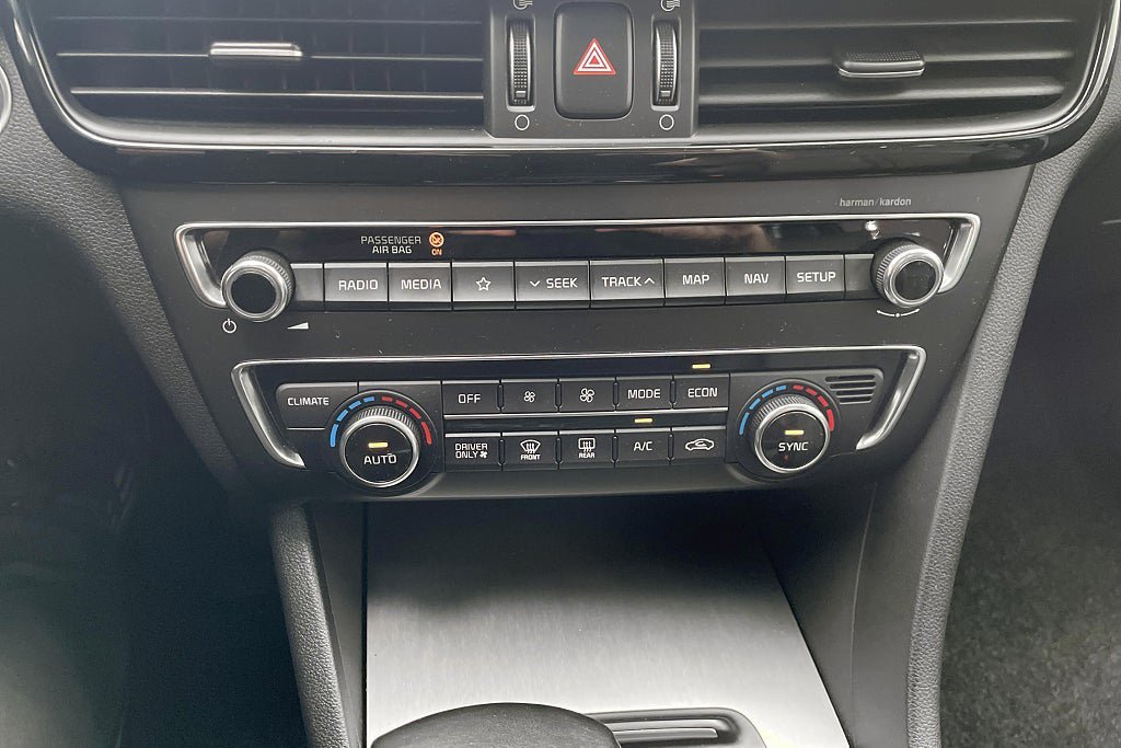 Vehicle Image 28