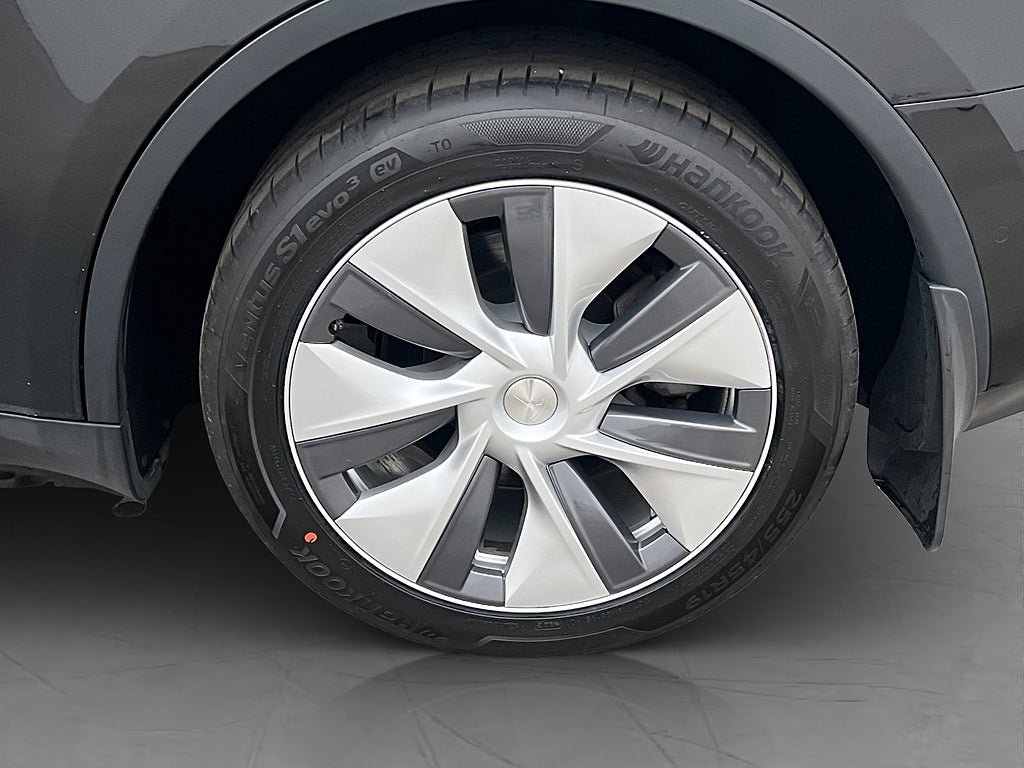 Vehicle Image 31