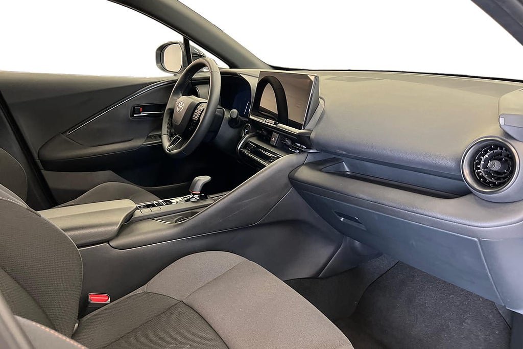 Vehicle Image 7
