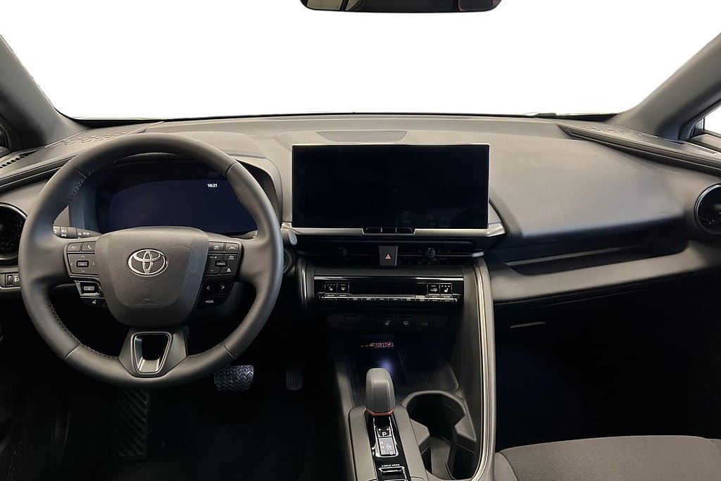 Vehicle Image 10