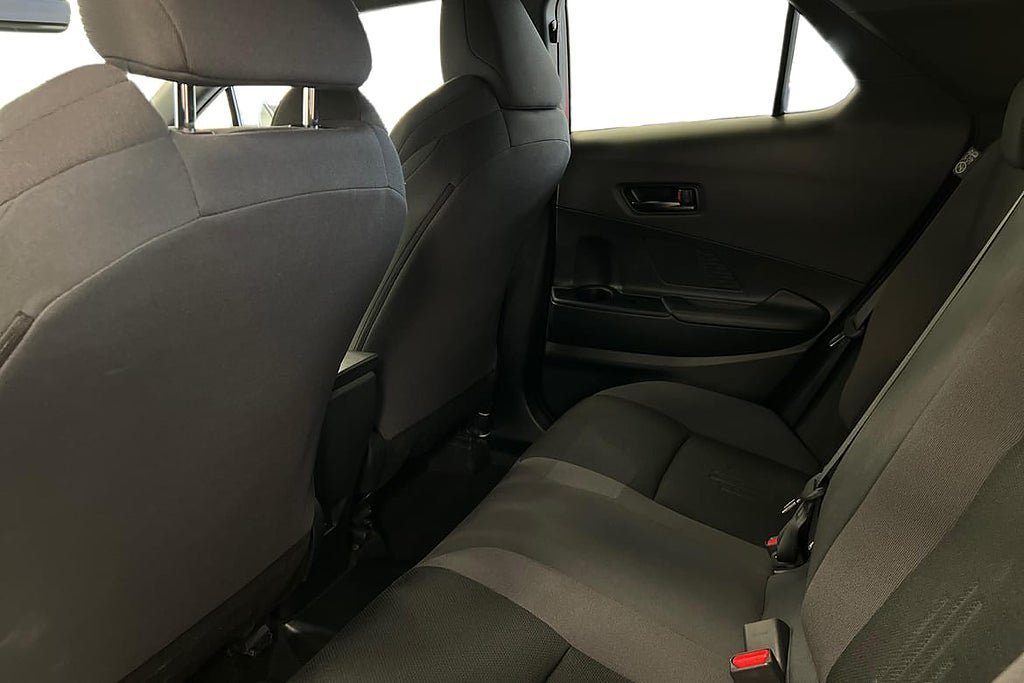 Vehicle Image 13