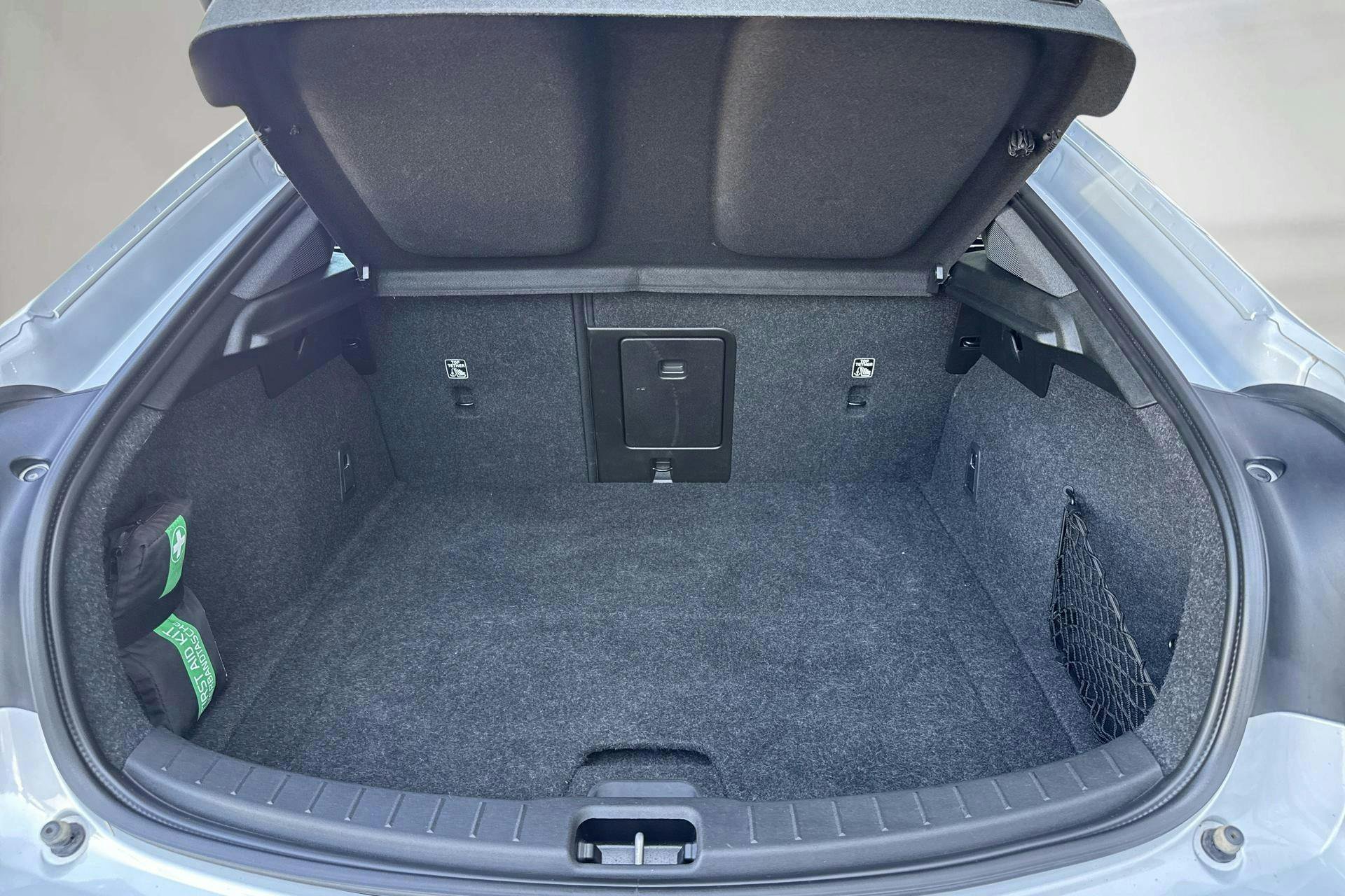 Vehicle Image 9