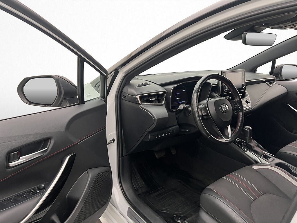 Vehicle Image 9