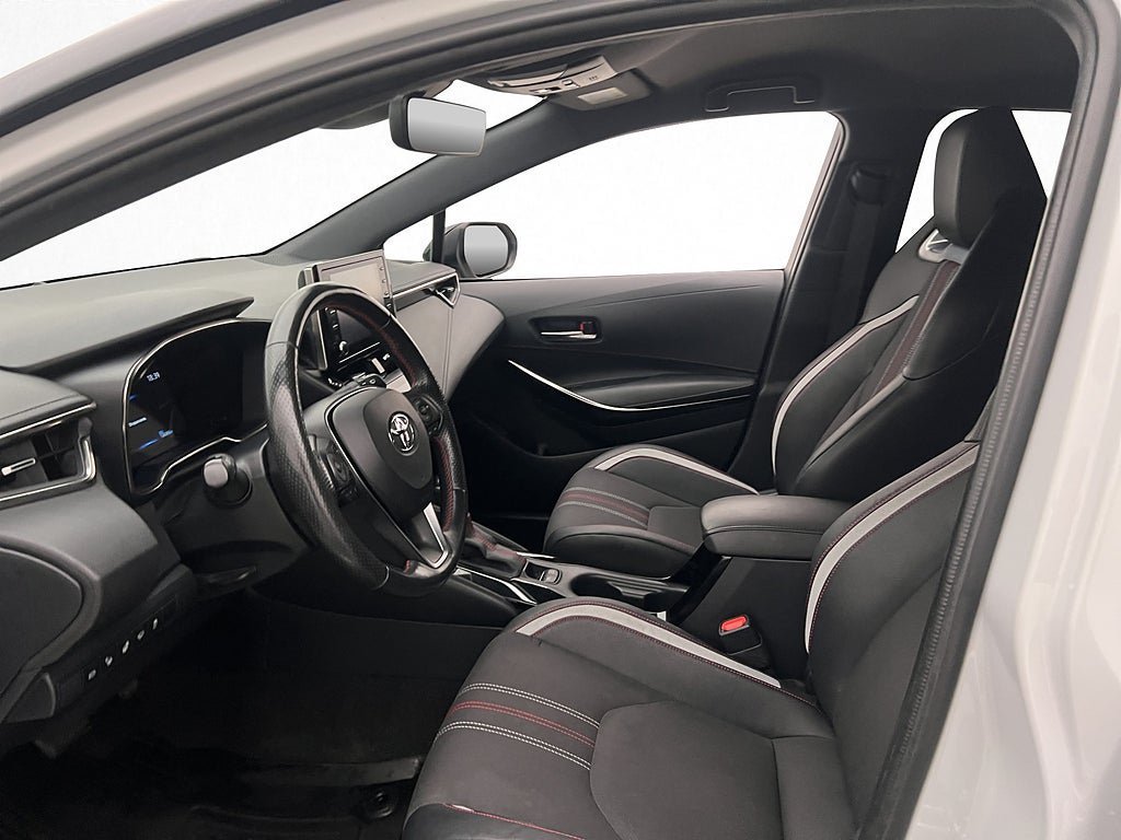 Vehicle Image 10