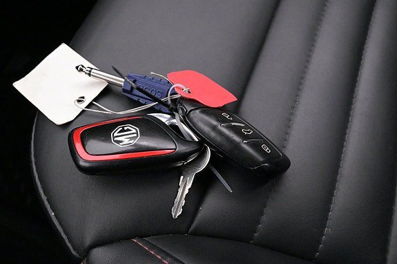 Vehicle Image 22