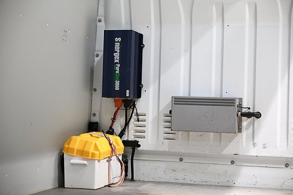 Vehicle Image 9