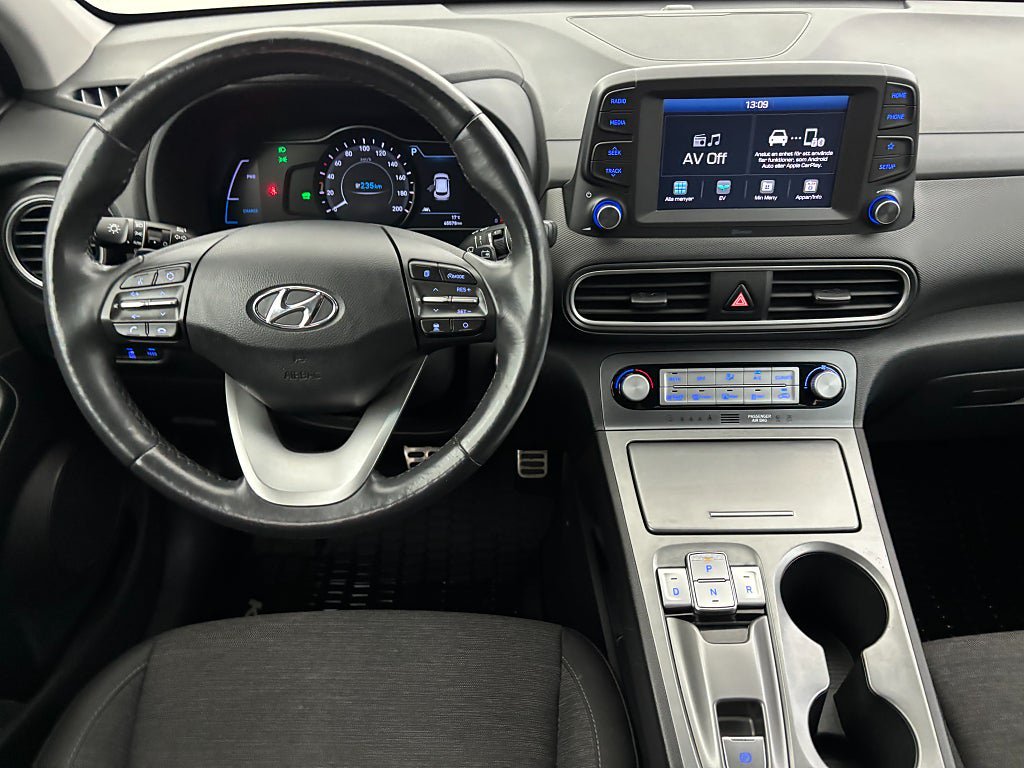 Vehicle Image 19
