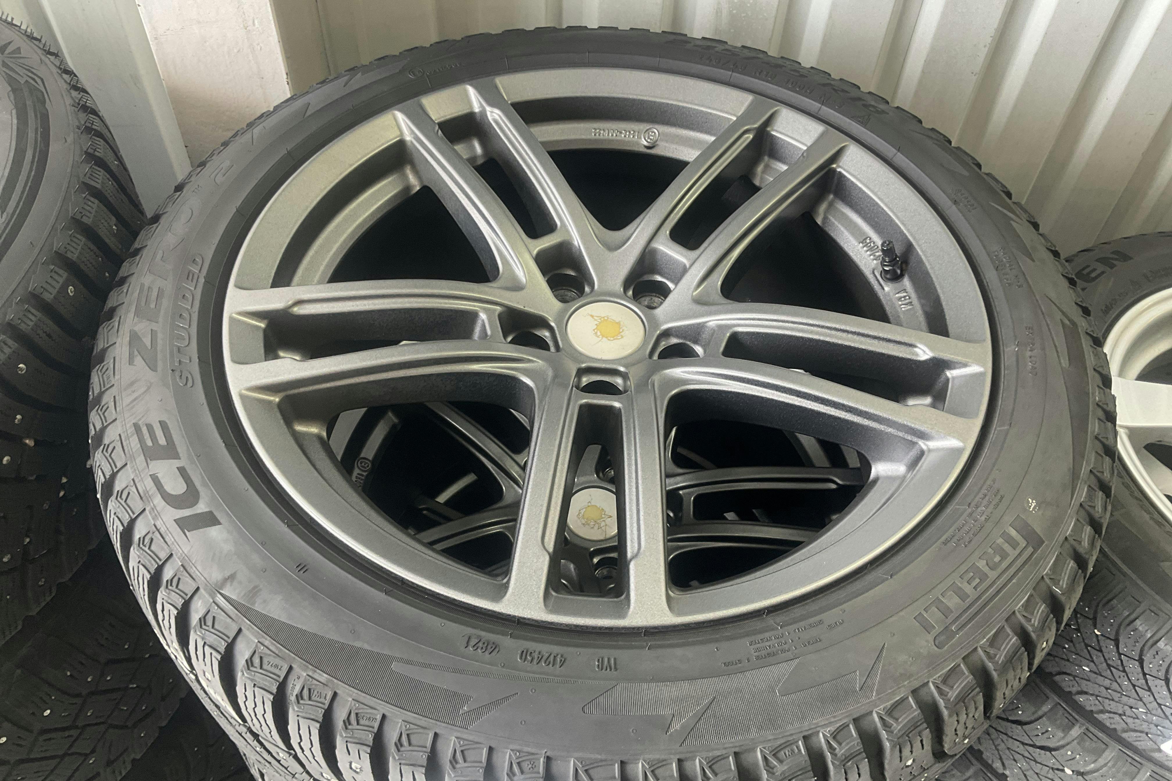 Vehicle Image 15