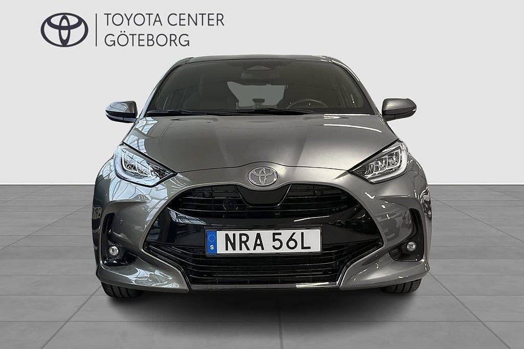 Vehicle Image 7
