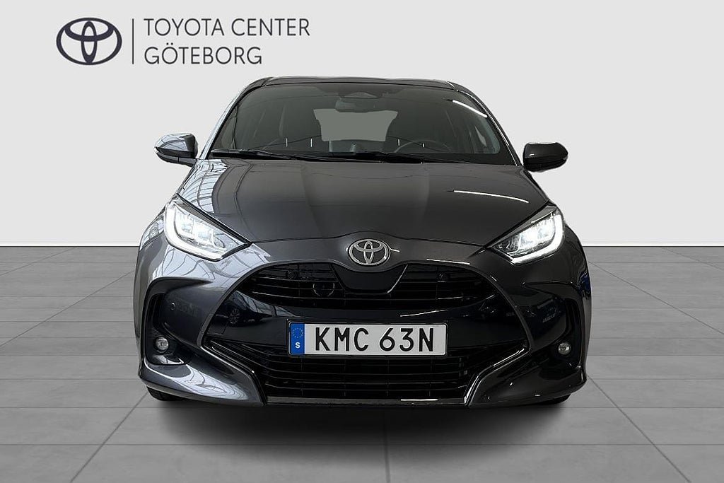 Vehicle Image 7