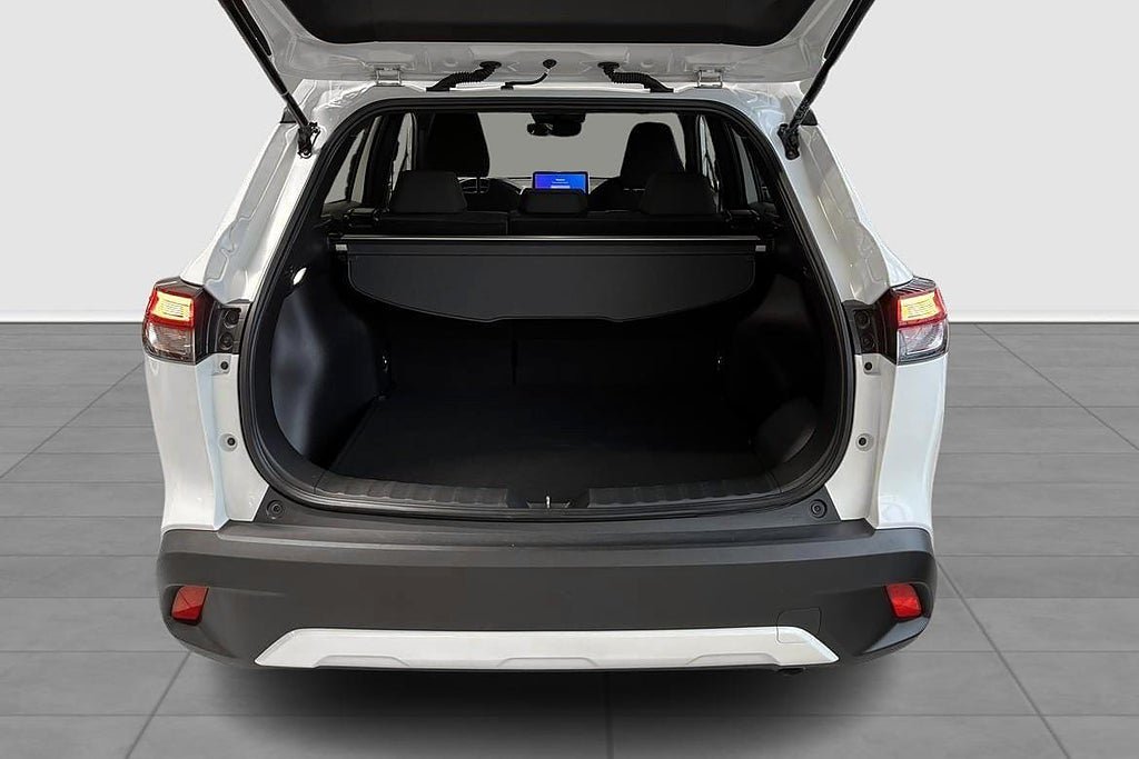 Vehicle Image 13