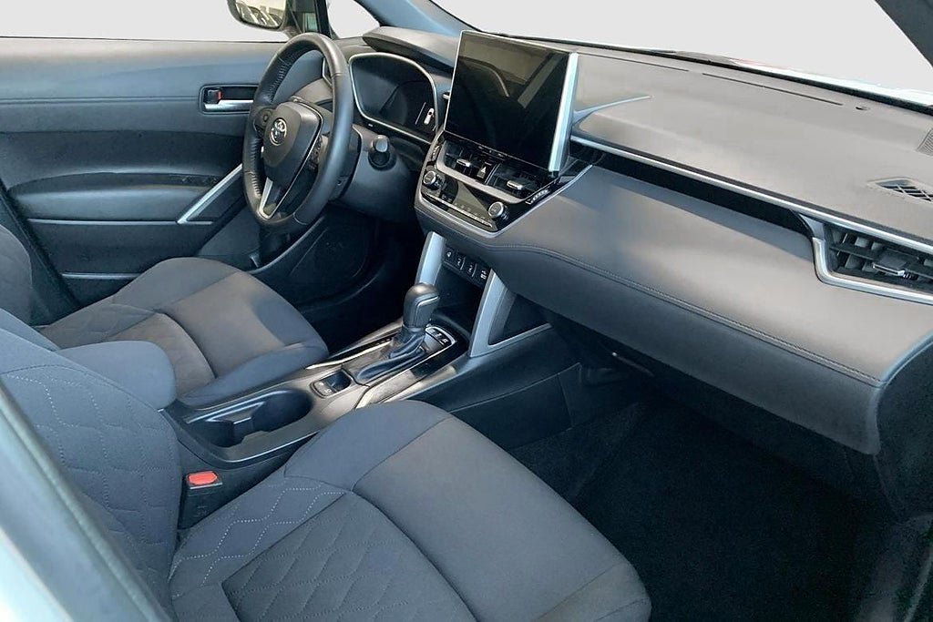 Vehicle Image 9