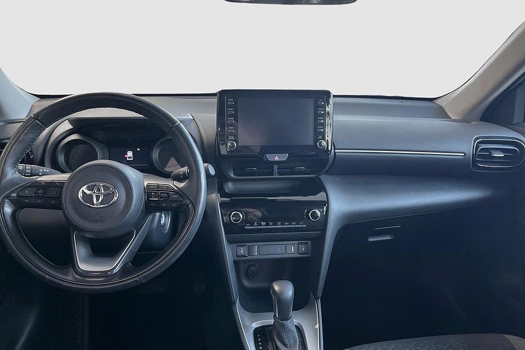 Vehicle Image 11