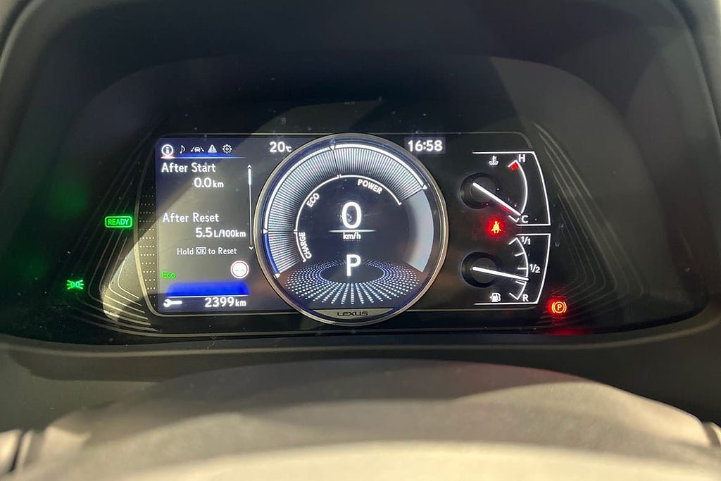 Vehicle Image 16