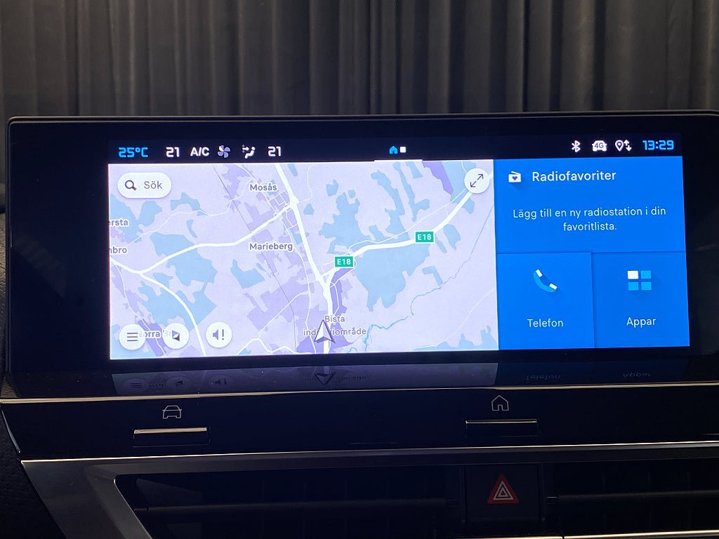 Vehicle Image 17