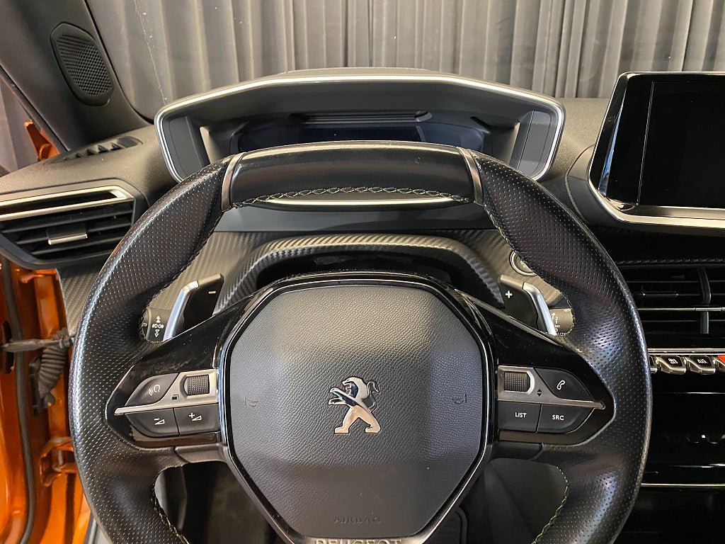 Vehicle Image 33