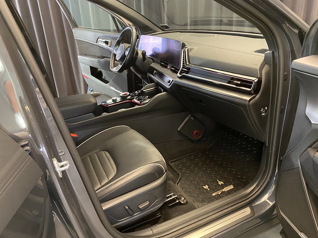 Vehicle Image 39