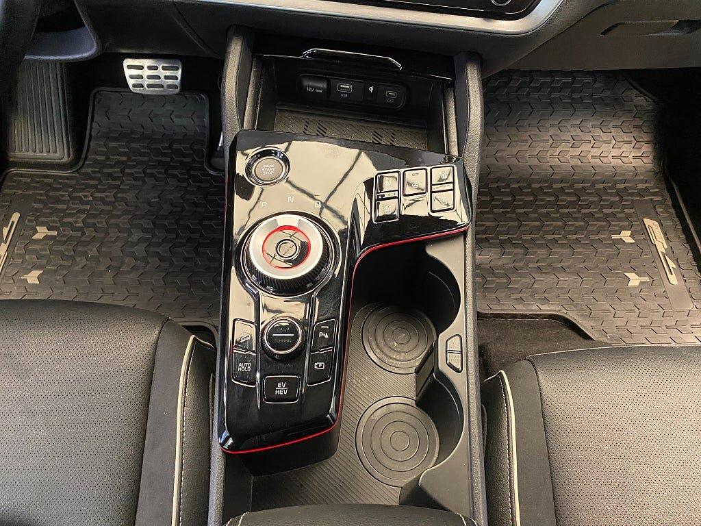 Vehicle Image 51