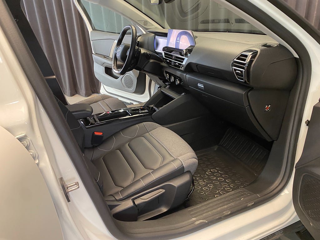Vehicle Image 50