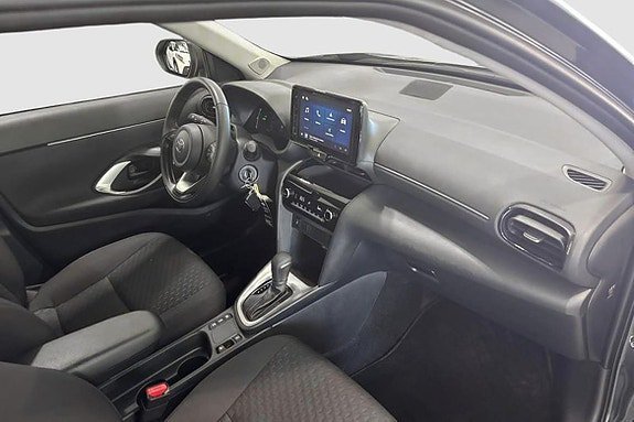 Vehicle Image 7