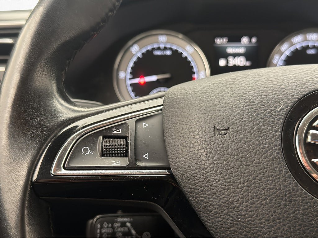 Vehicle Image 26