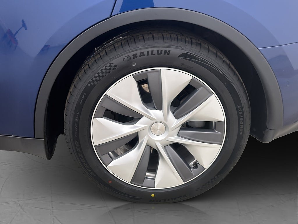 Vehicle Image 30