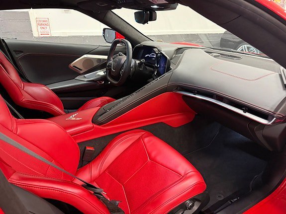 Vehicle Image 30