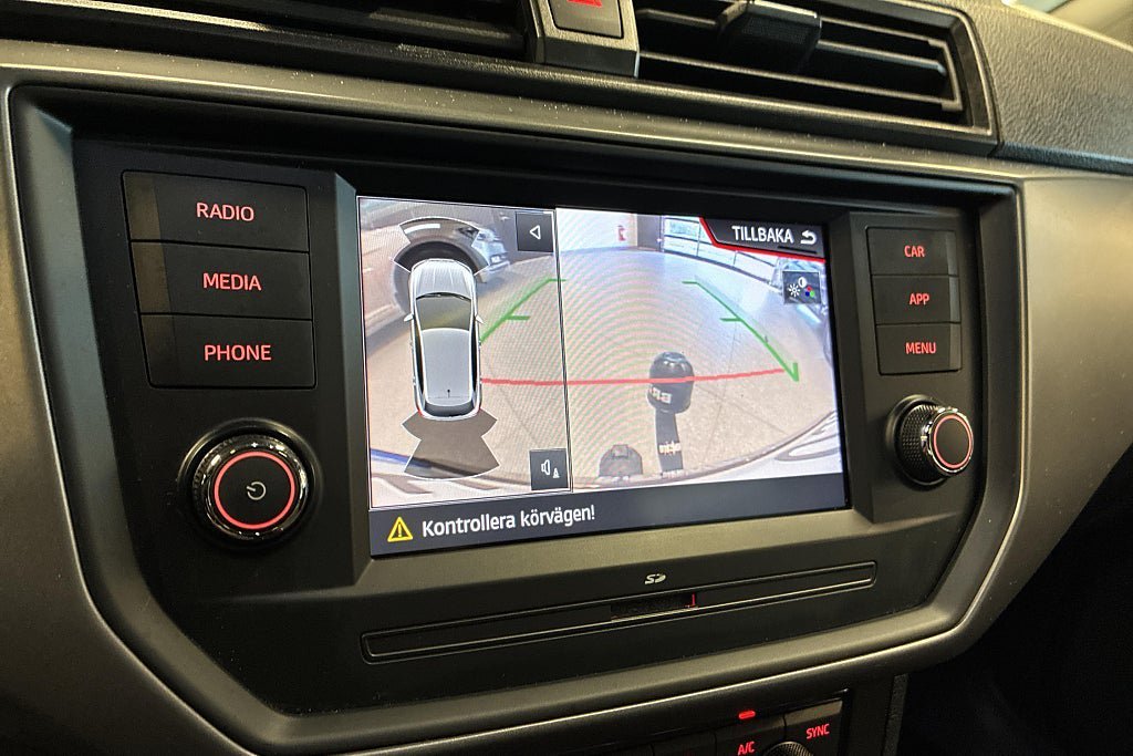 Vehicle Image 22