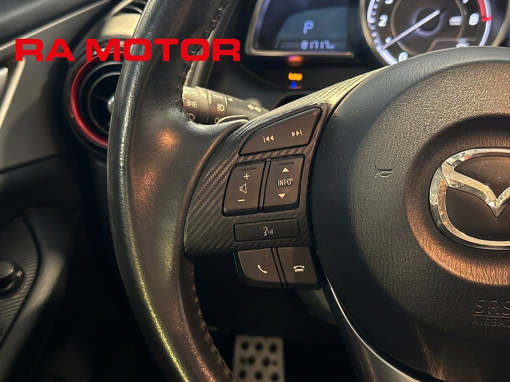 Vehicle Image 16