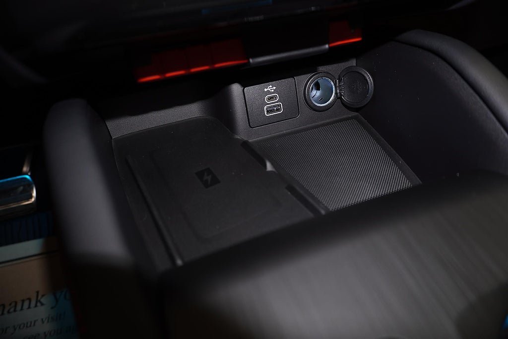 Vehicle Image 12